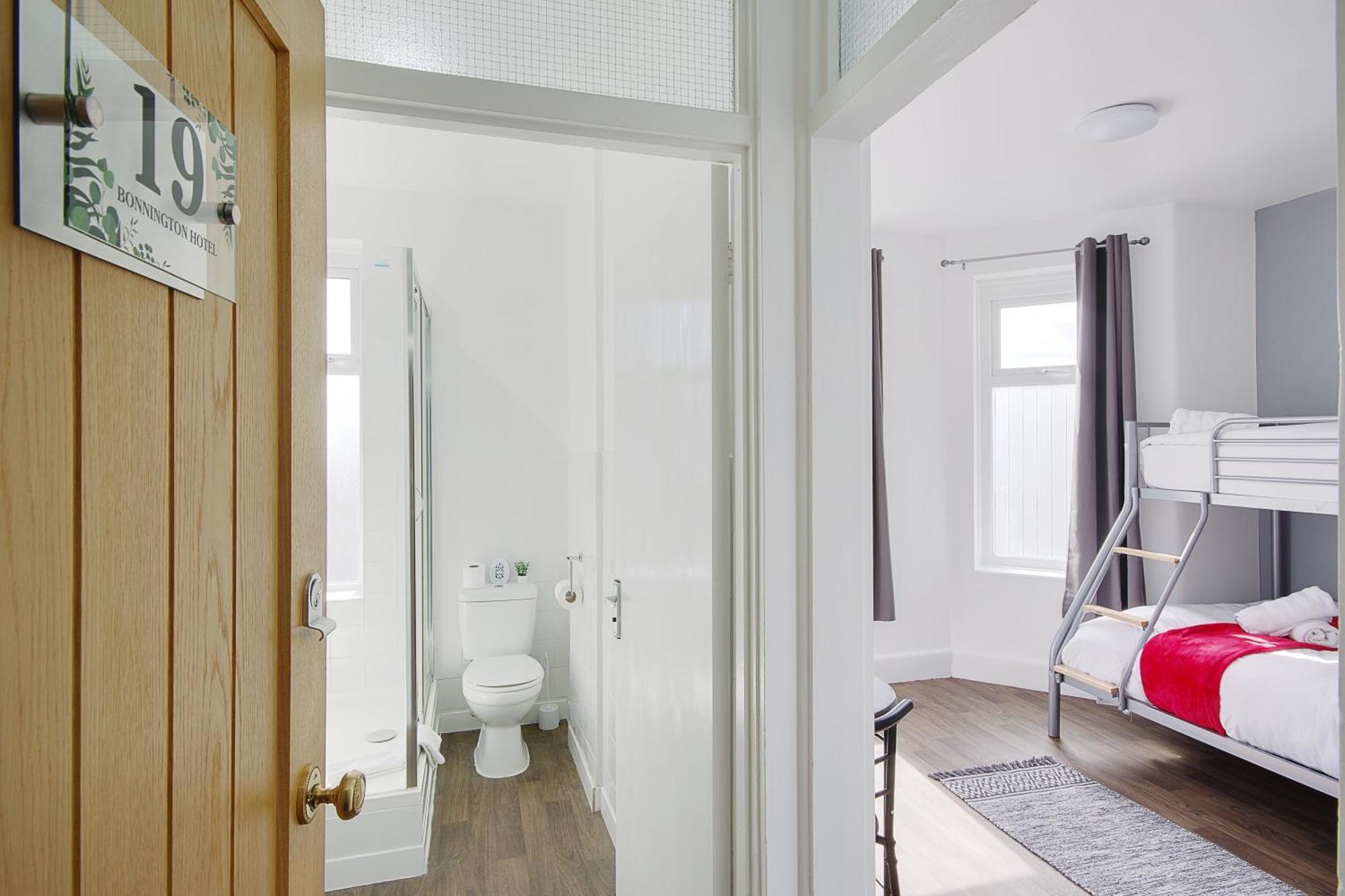 Azure Beach Hotel Bournemouth Buitenkant foto