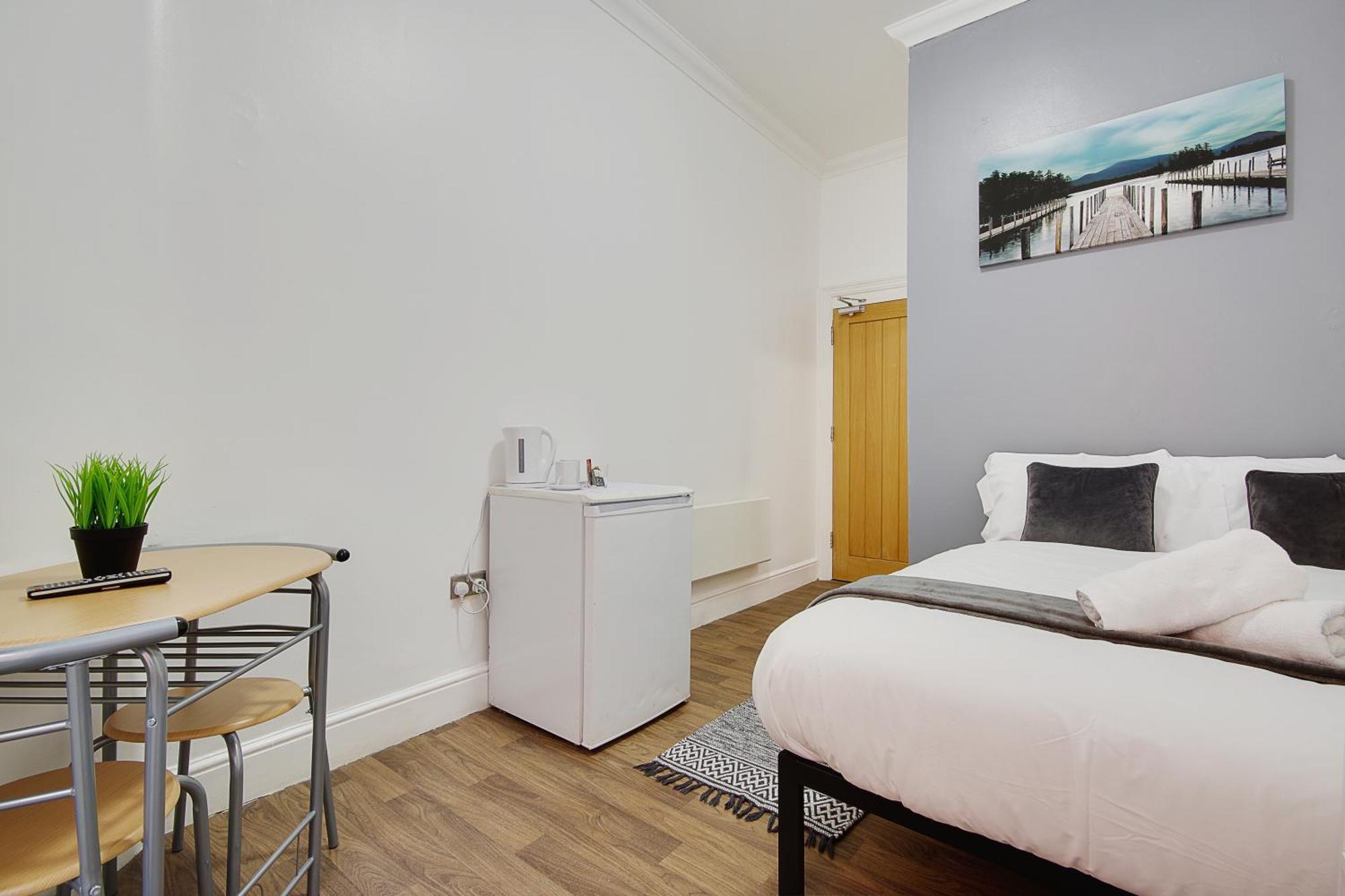 Azure Beach Hotel Bournemouth Buitenkant foto