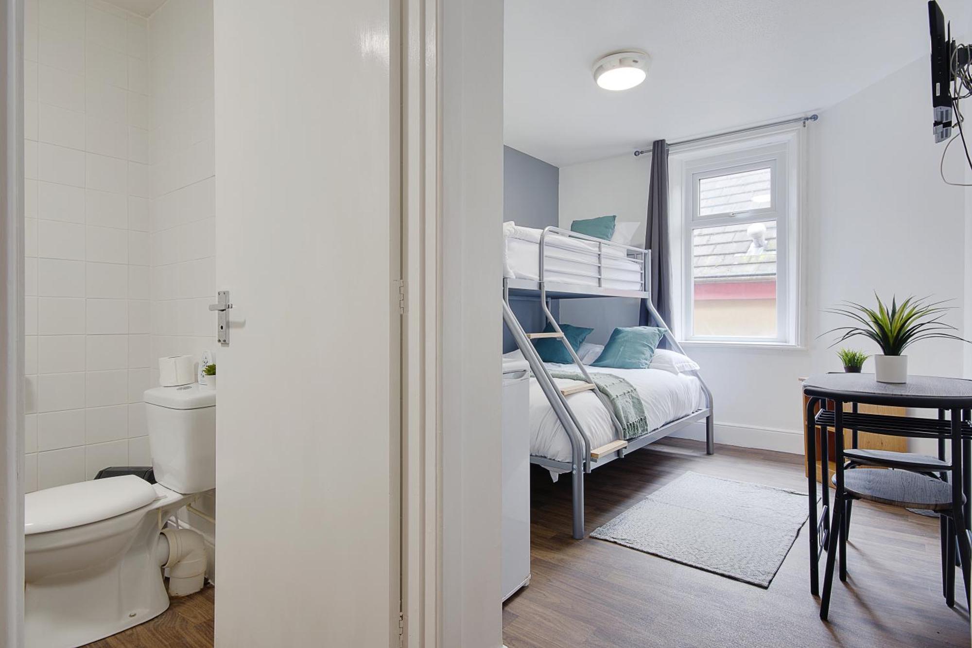 Azure Beach Hotel Bournemouth Buitenkant foto